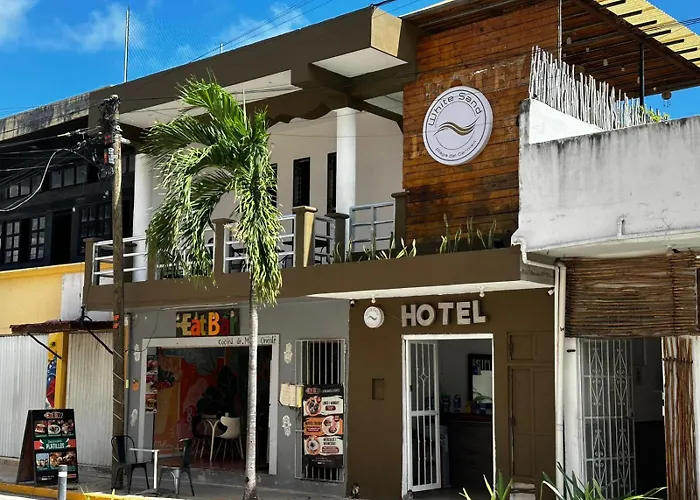 Hotel White Playa
